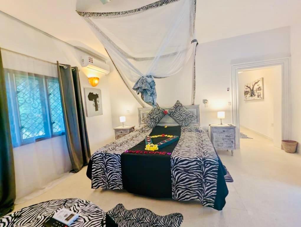 White Nyumba Malindi Apartment Exterior foto